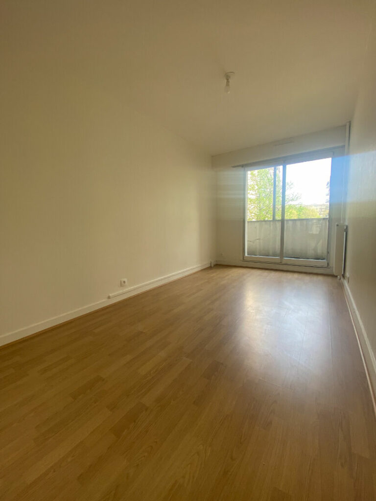 appartement 3 pièces 80m2  , Jourdain - Léon Immobilier