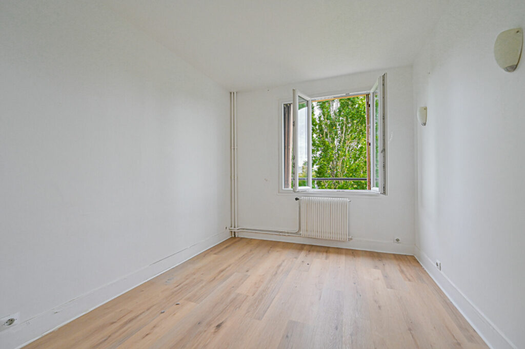 Appartement Bagnolet 2 pièce(s) 40 m2 - Léon Immobilier