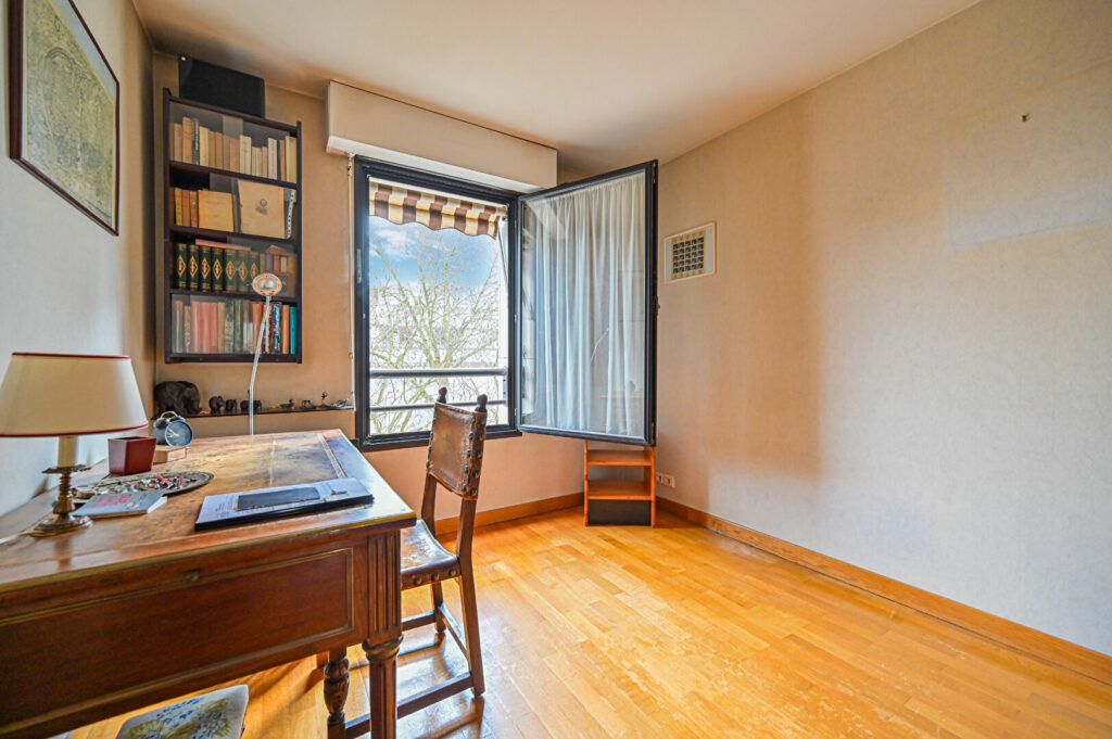 Appartement Chatillon 4 pièce(s) 100 m2 - Léon Immobilier