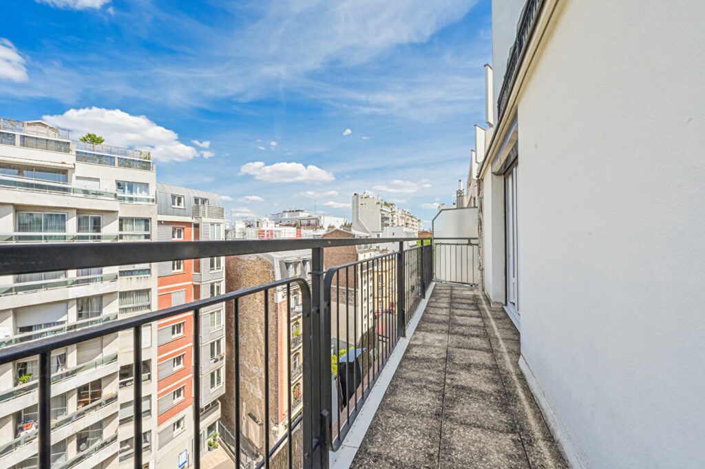 Appartement Paris 2 pièce(s) 37 m2 - Léon Immobilier