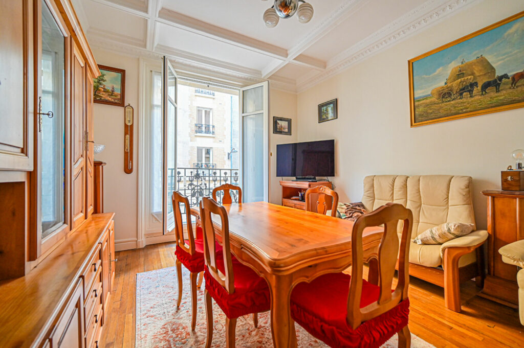 À vendre : Appartement 3 pièces à Paris – Réf. 4982 - Léon Immobilier