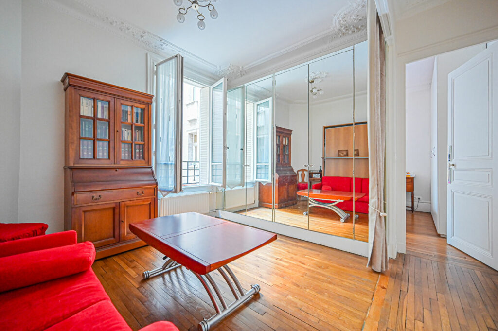 À vendre : Appartement 3 pièces à Paris – Réf. 4982 - Léon Immobilier