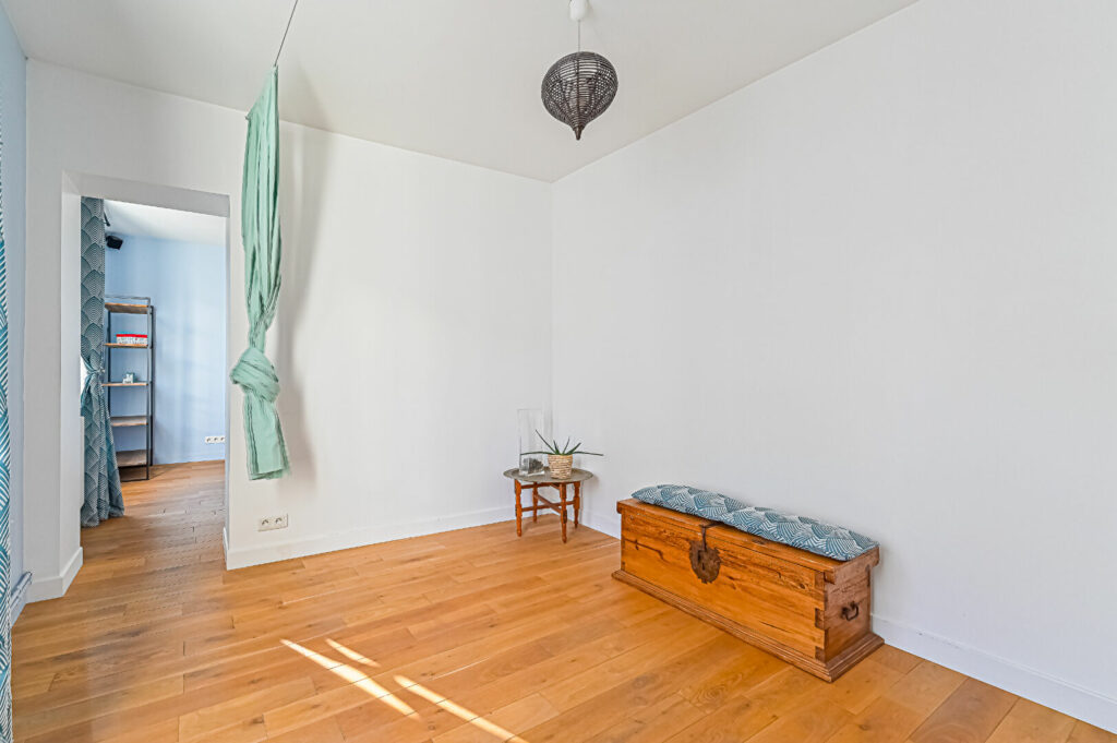 Appartement Paris 3 pièce(s) 49 m2 - Léon Immobilier