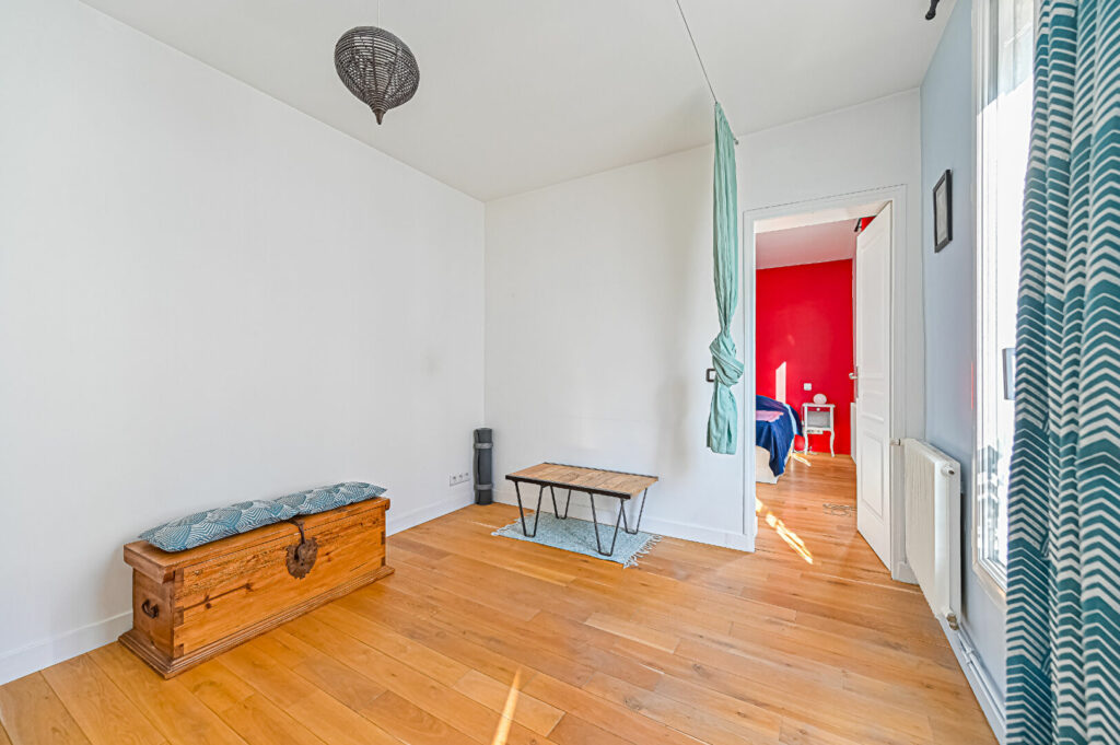 Appartement Paris 3 pièce(s) 49 m2 - Léon Immobilier