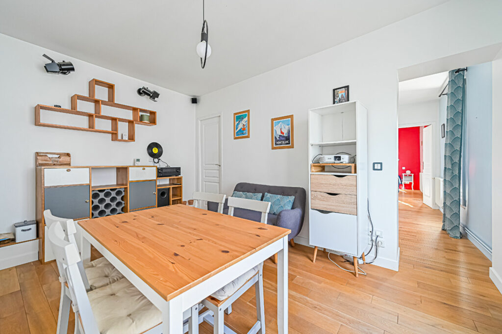 Appartement Paris 3 pièce(s) 49 m2 - Léon Immobilier