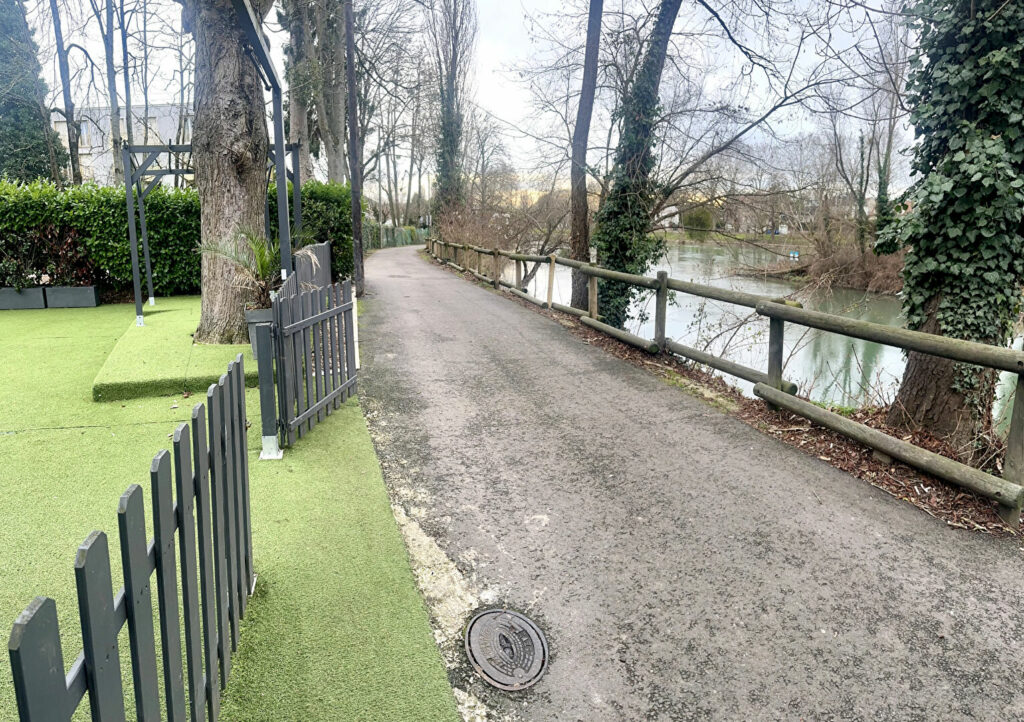 Immeuble Champigny Sur Marne 10 pièce(s) 250 m2 - Léon Immobilier