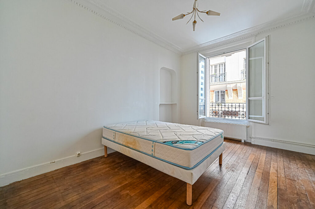 Appartement Paris 3 pièce(s) 48 m2 - Léon Immobilier