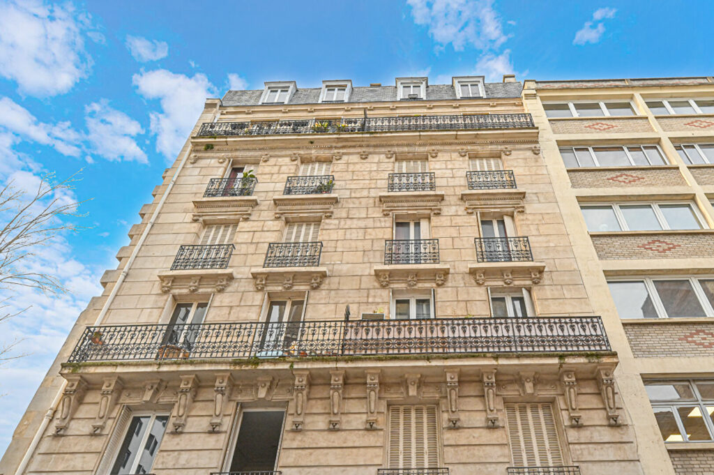 Appartement Paris 3 pièce(s) 48 m2 - Léon Immobilier