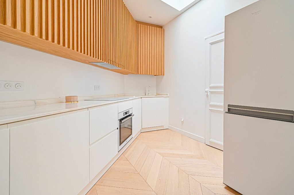 Appartement Paris 3 pièce(s) - Léon Immobilier