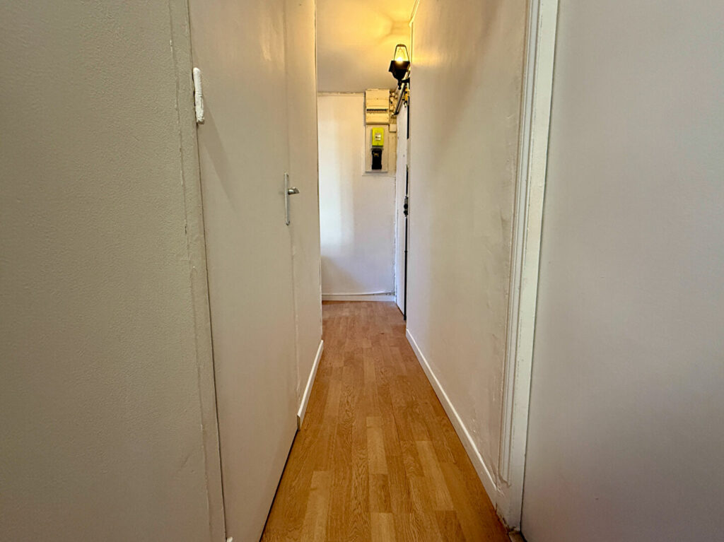 Appartement Paris 1 pièce(s) 35.62 m2 - Léon Immobilier