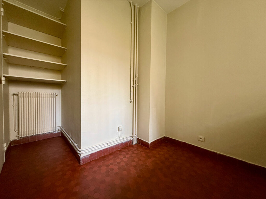Appartement Paris 1 pièce(s) 31.08 m2 - Léon Immobilier