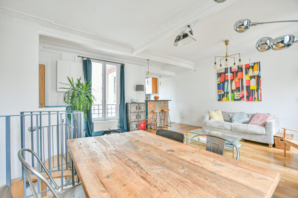 Appartement Paris – 3 pièce(s) – 74 m2 - Léon Immobilier