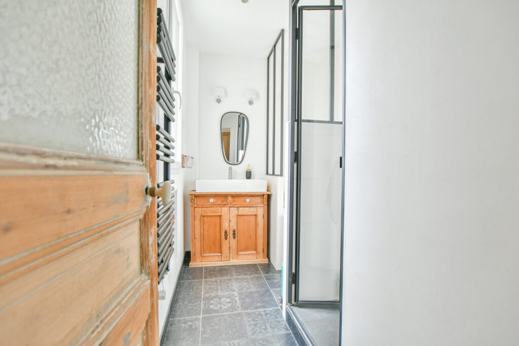 Appartement Paris – 3 pièce(s) – 74 m2 - Léon Immobilier