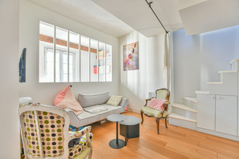 Appartement 4 pièces - PARIS 18