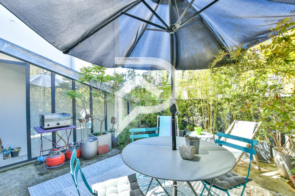 Maison de 130m2 avec terrasse - Léon Immobilier