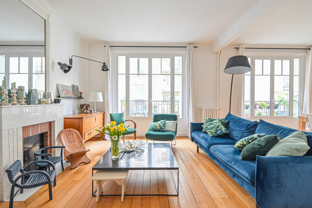 Appartement Paris 4 pièce(s) 96.52 m2 - Léon Immobilier