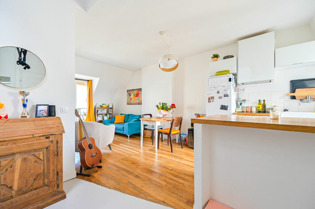 Appartement Paris 3 pièce(s) 53 m2 - Léon Immobilier