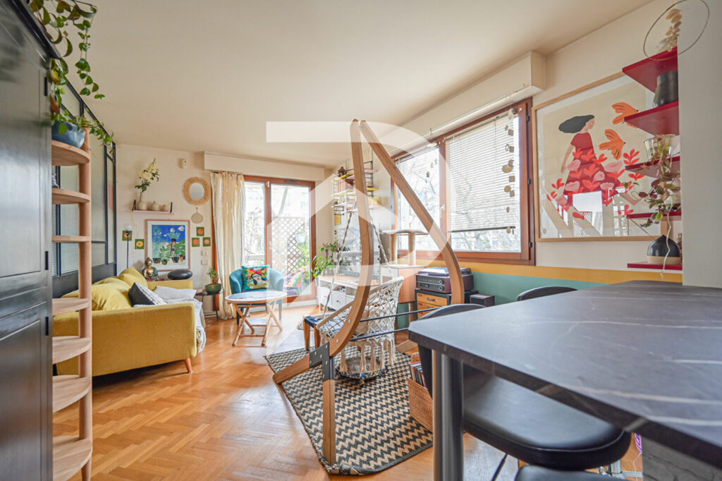 Appartement Paris 4 pièce(s) 100 m2 - Léon Immobilier