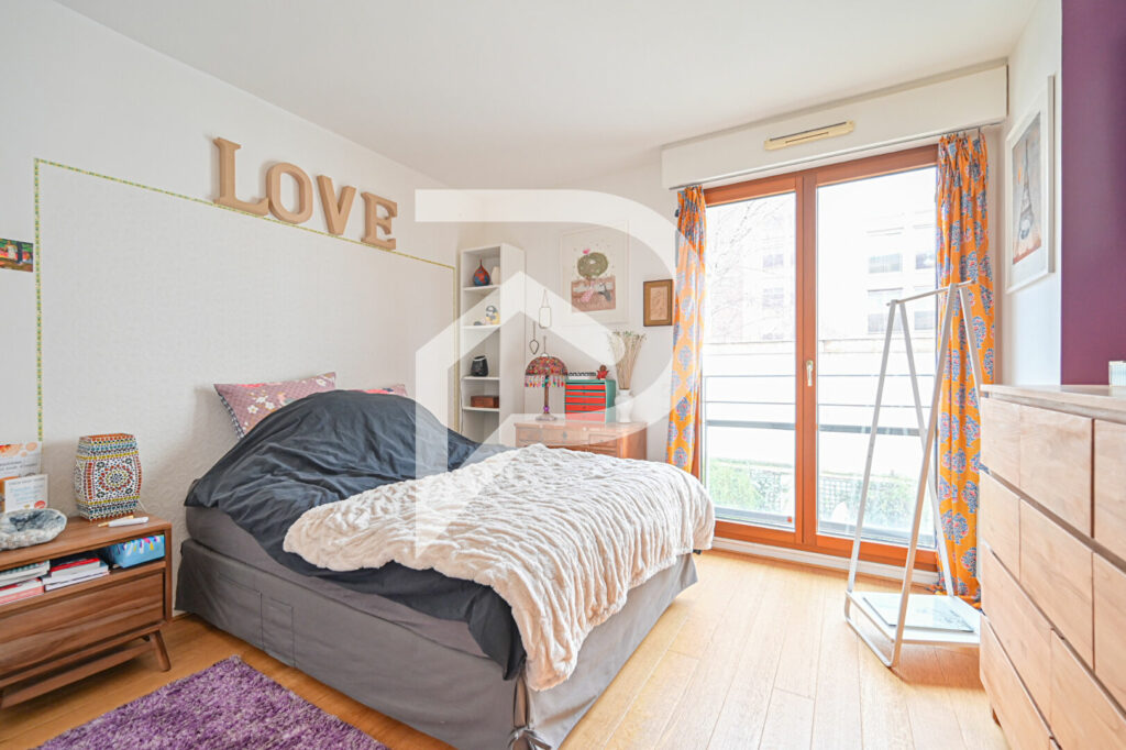 Appartement Paris 4 pièce(s) 100 m2 - Léon Immobilier