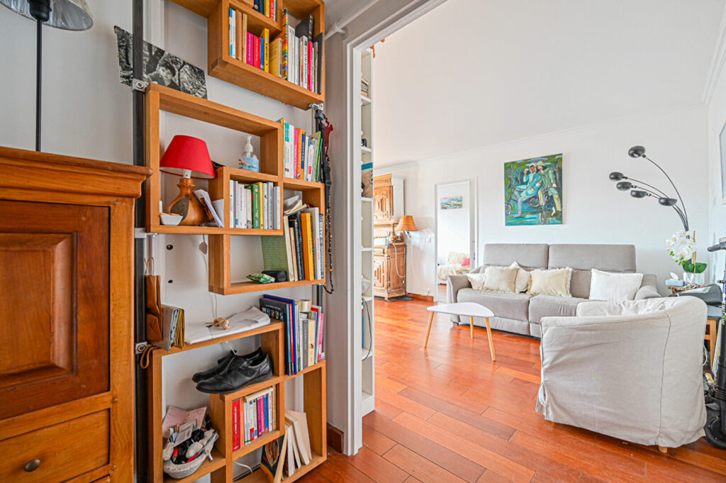 Appartement Paris 3 pièce(s) 73 m2 - Léon Immobilier
