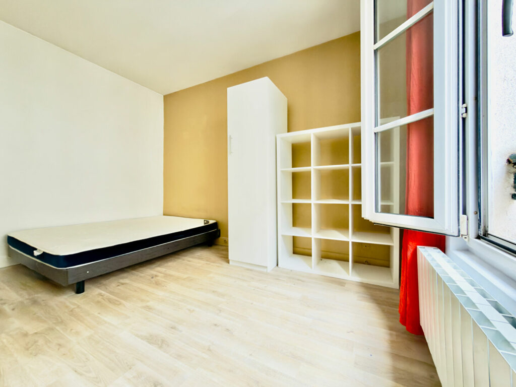 Charmant studio de 27 m2 - Léon Immobilier