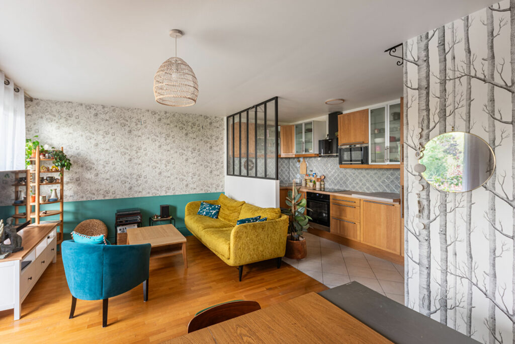 Appartement Paris 4 pièce(s) 85.52 m2 + 10m2 de balcon - Léon Immobilier