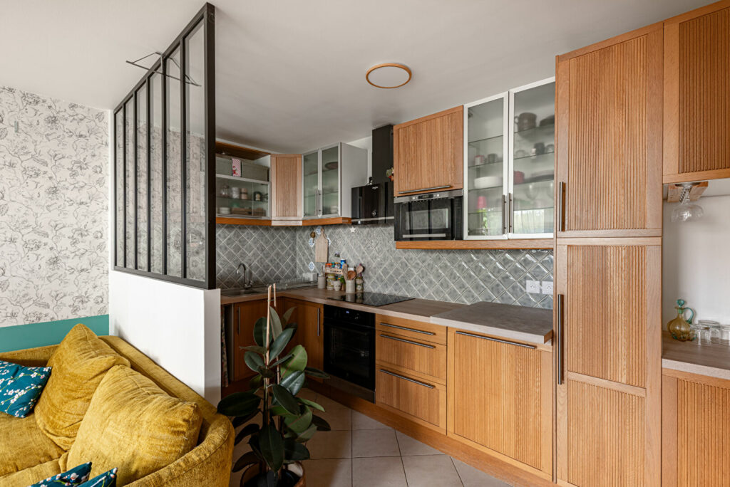 Appartement Paris 4 pièce(s) 85.52 m2 + 10m2 de balcon - Léon Immobilier