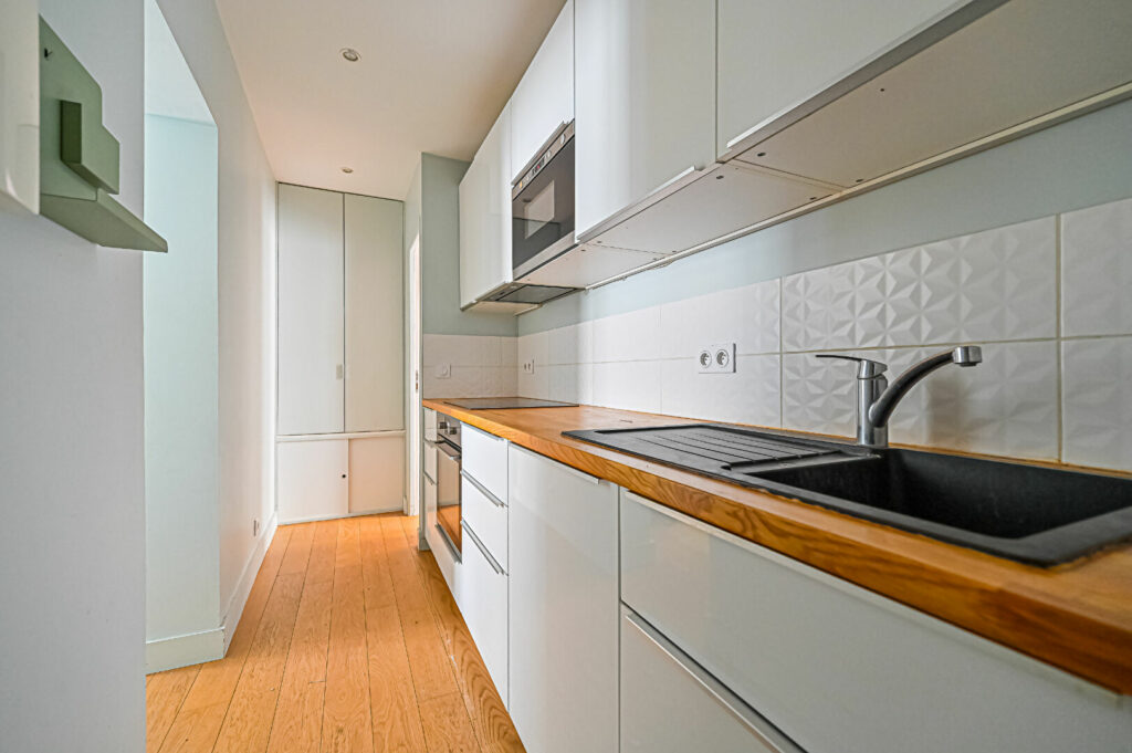 Appartement Paris 2 pièce(s) 31.62 m2 - Léon Immobilier