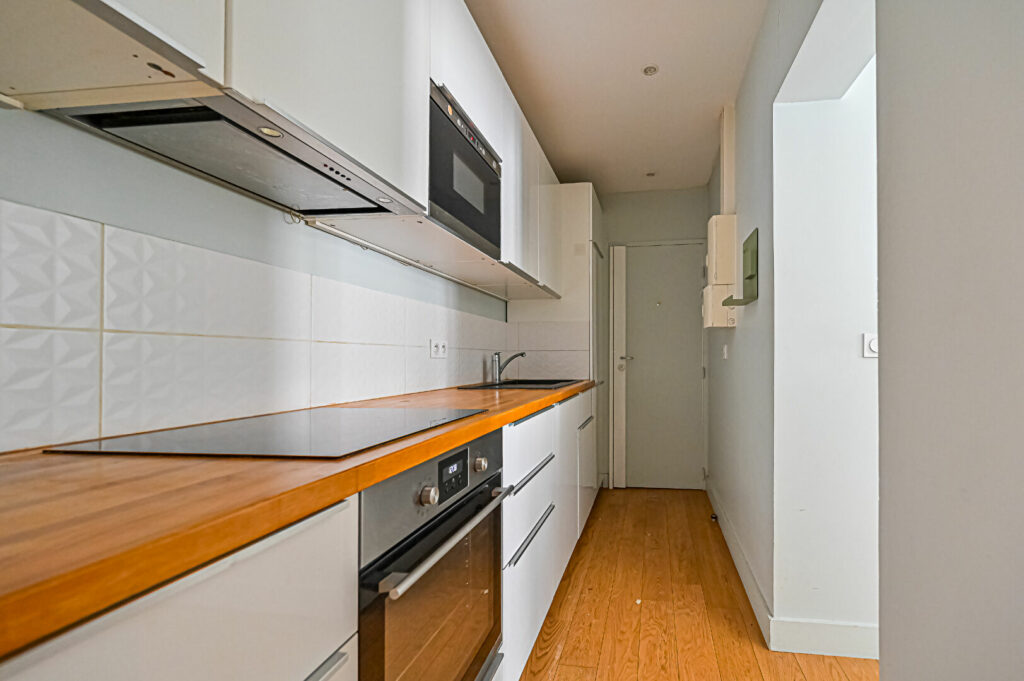 Appartement Paris 2 pièce(s) 31.62 m2 - Léon Immobilier