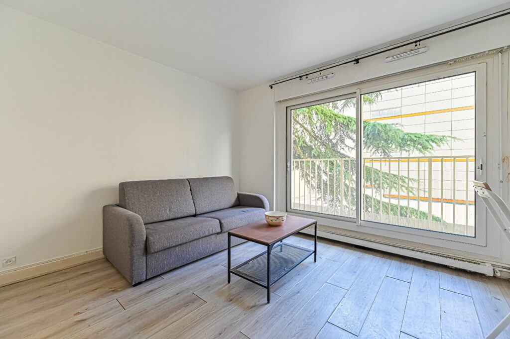 Appartement Paris 1 pièce(s) 21 m2 - Léon Immobilier