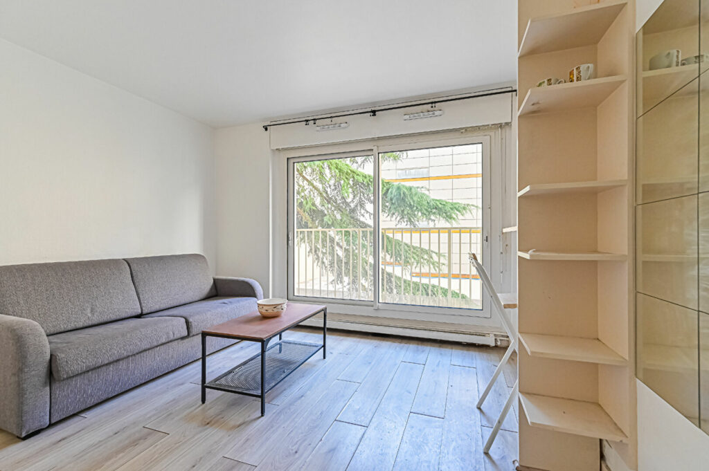 Appartement Paris 1 pièce(s) 21 m2 - Léon Immobilier