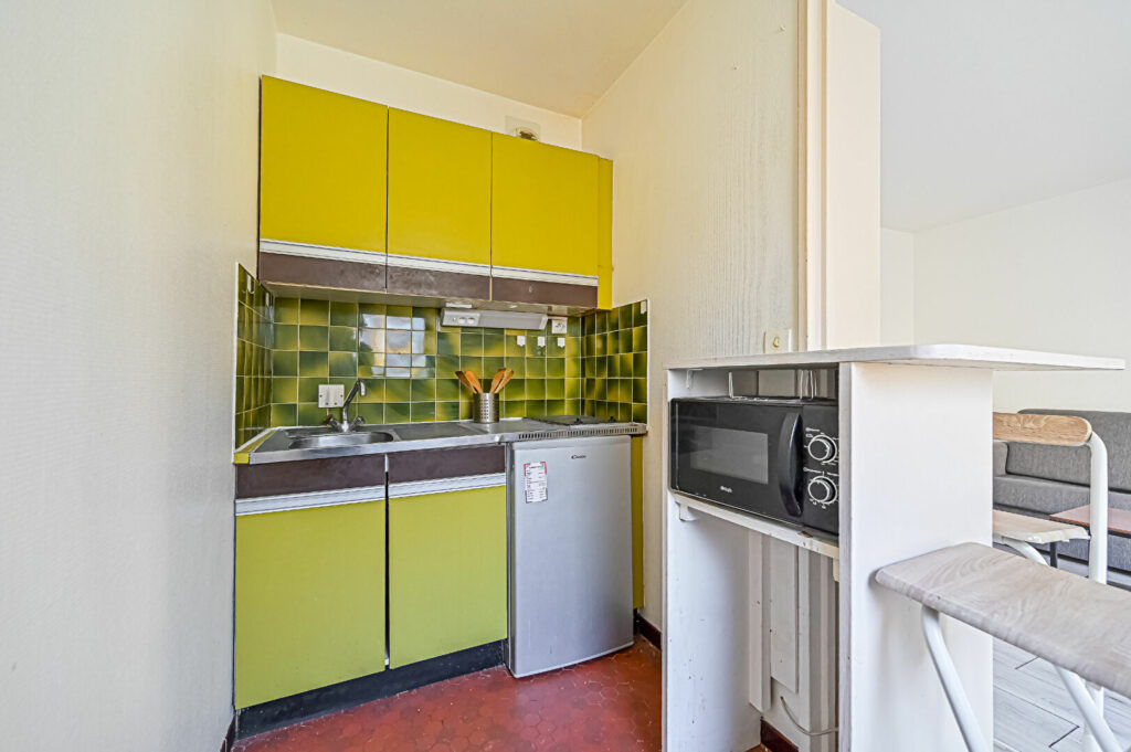 Appartement Paris 1 pièce(s) 21 m2 - Léon Immobilier