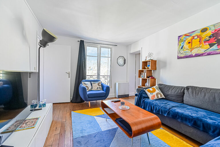 Appartement 2 pièces - PARIS 20