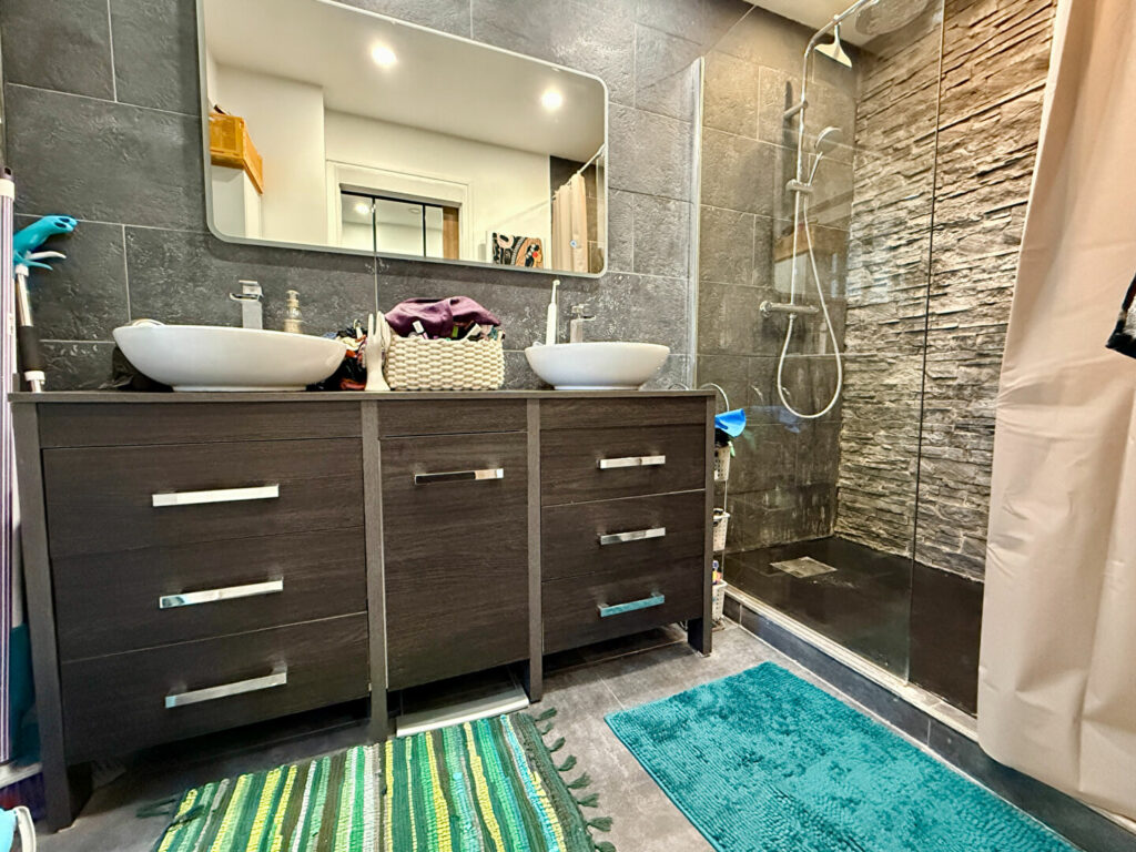 Appartement Chatillon 3 pièce(s) 68.31 m2 – Location vide - Léon Immobilier