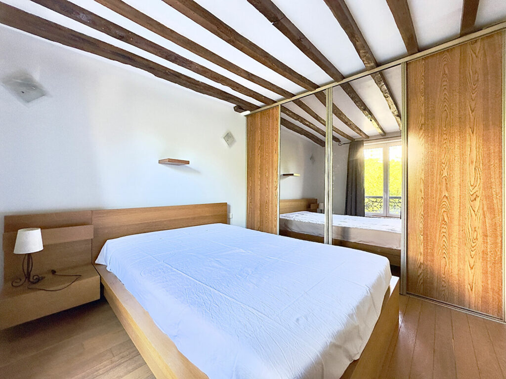 2 pièces lumineux avec vue dégagée – Paris 11ème - Léon Immobilier