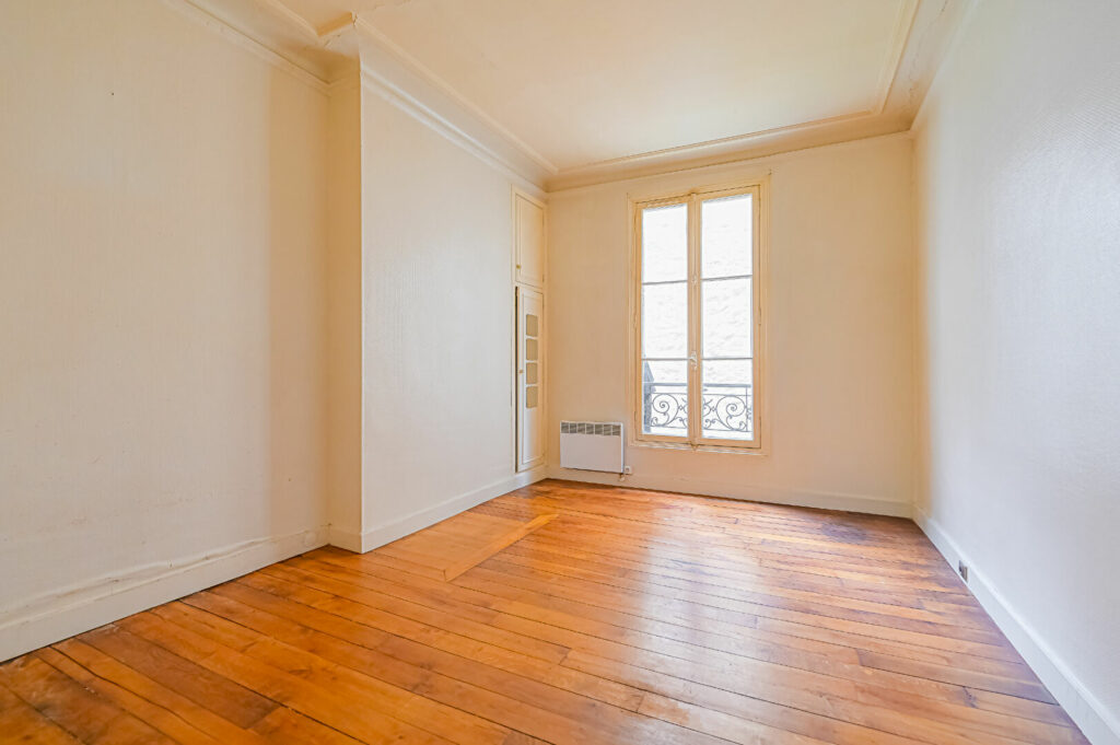 Appartement Paris 2 pièce(s) 32.31 m2 - Léon Immobilier