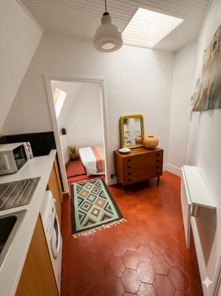 Appartement PARIS – Chambre de service - Léon Immobilier