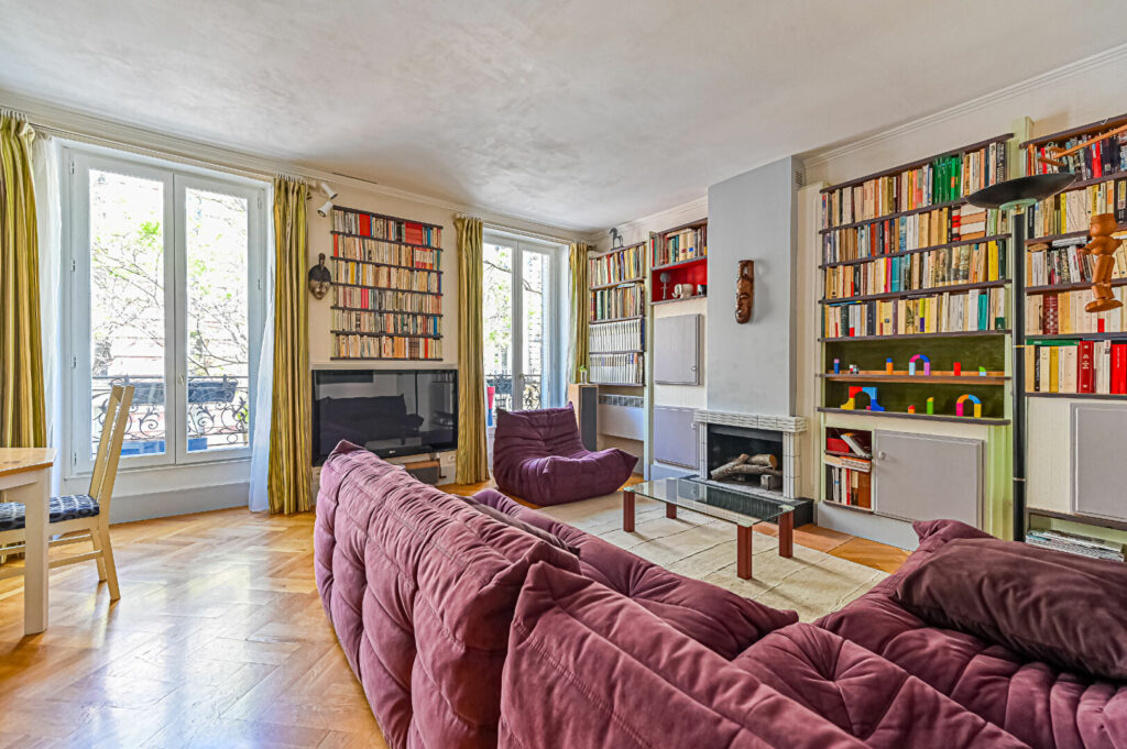 Appartement Paris 2 pièce(s) 46 m2 - Paris 18e - Léon Immobilier