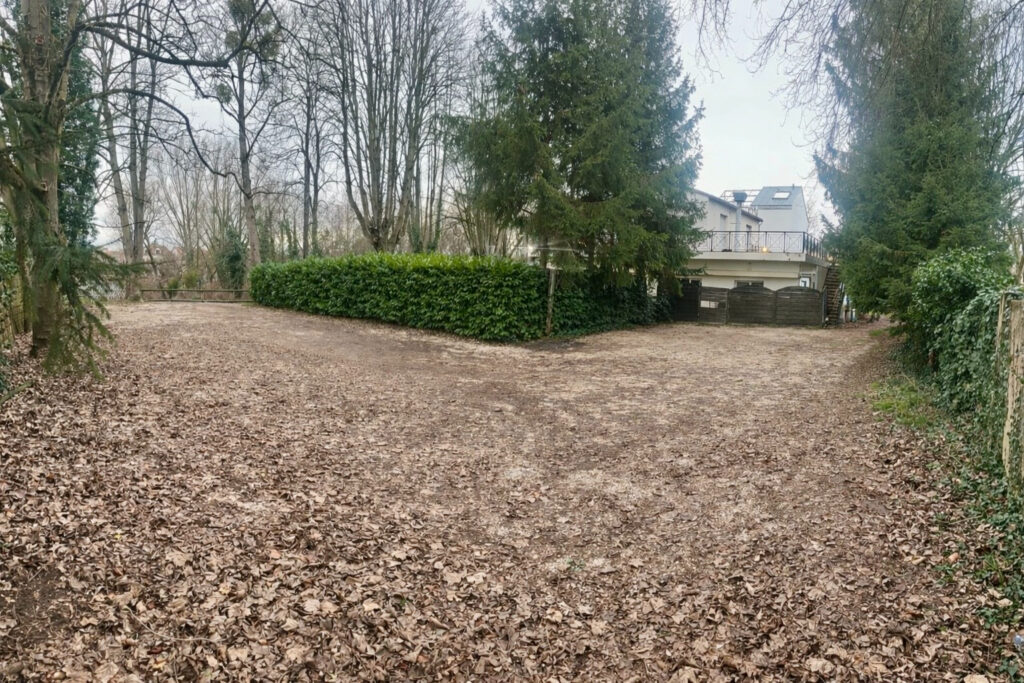 TERRAIN À BÂTIR 450M2