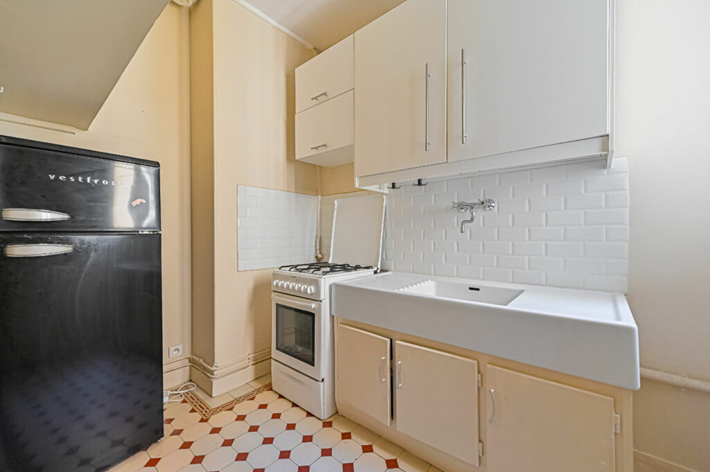 Appartement Paris 2 pièce(s) - Léon Immobilier
