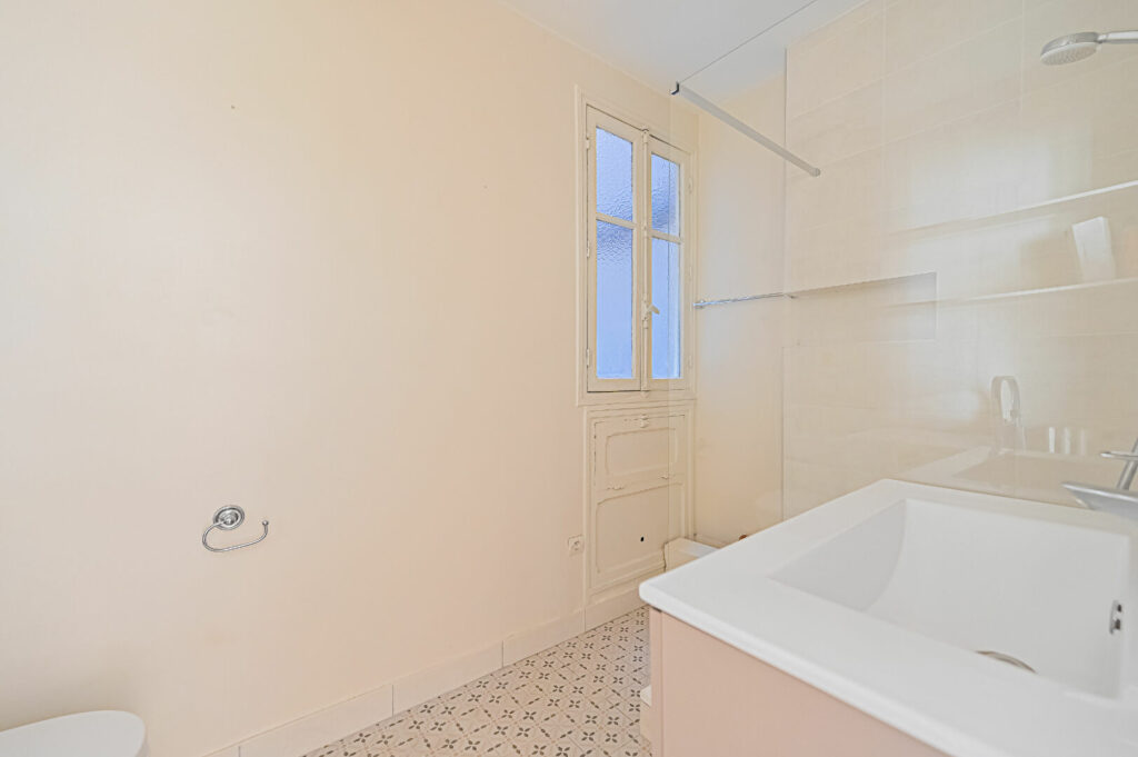 Appartement Paris 2 pièce(s) - photo 8