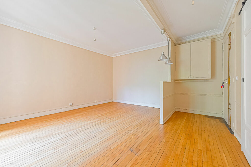 Appartement Paris 2 pièce(s) - Léon Immobilier