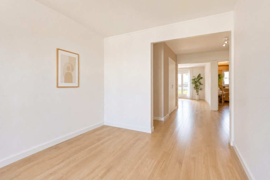 Appartement 5 pièces 95.5 m2 - Paris 19e - Léon Immobilier