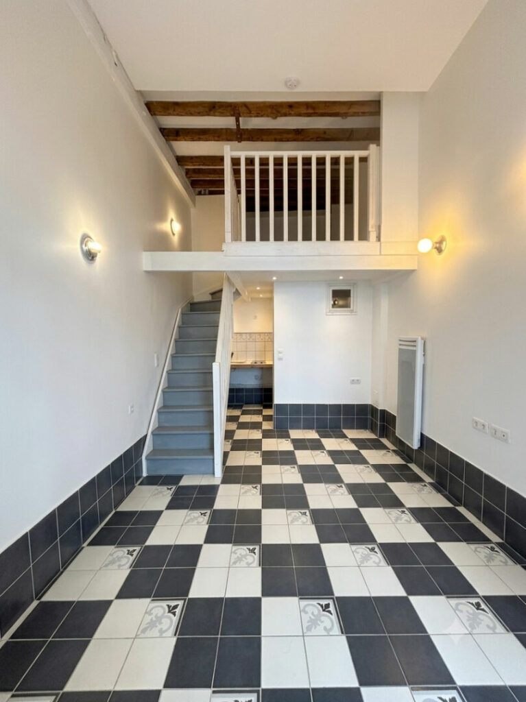 Appartement Paris 2 pièce(s) 25 m2 - Paris 19e - Léon Immobilier