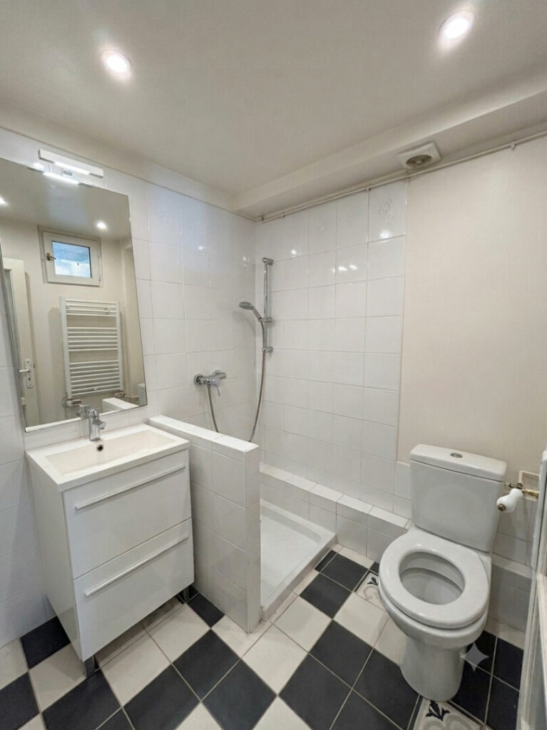 Appartement Paris 2 pièce(s) 25 m2 - Paris 19e - Léon Immobilier