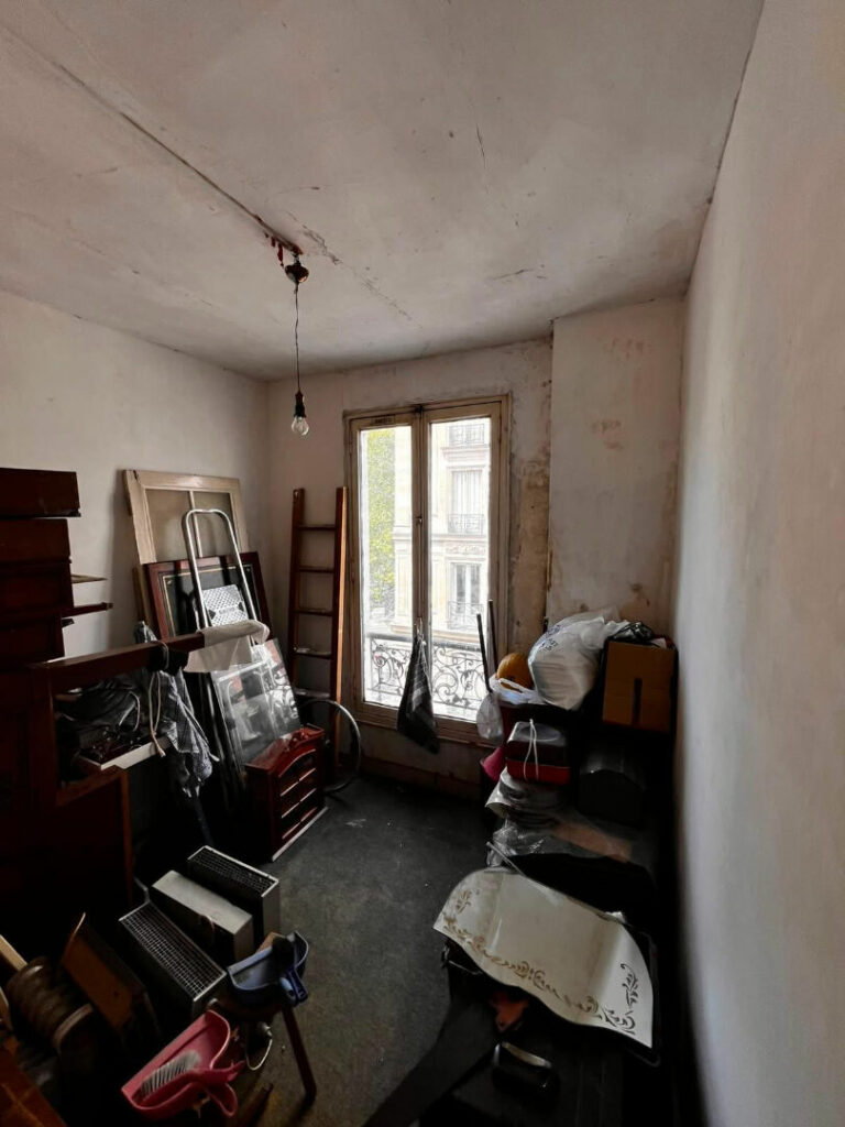 Appartement Paris 2 pièce(s) 19.18 m2 - Paris 18e - Léon Immobilier