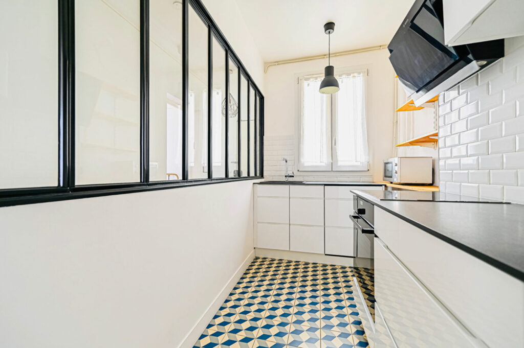 Charmant appartement de 2/3 pièces traversant - Paris 17e - Léon Immobilier