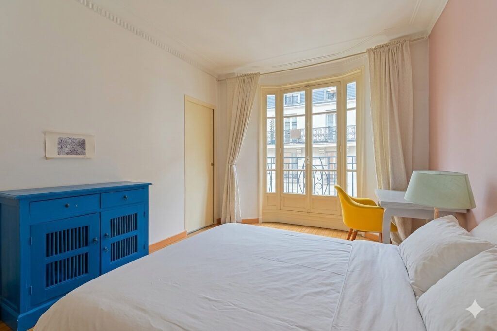 Appartement Paris 2 pièce(s) 52.18 m2 - Léon Immobilier