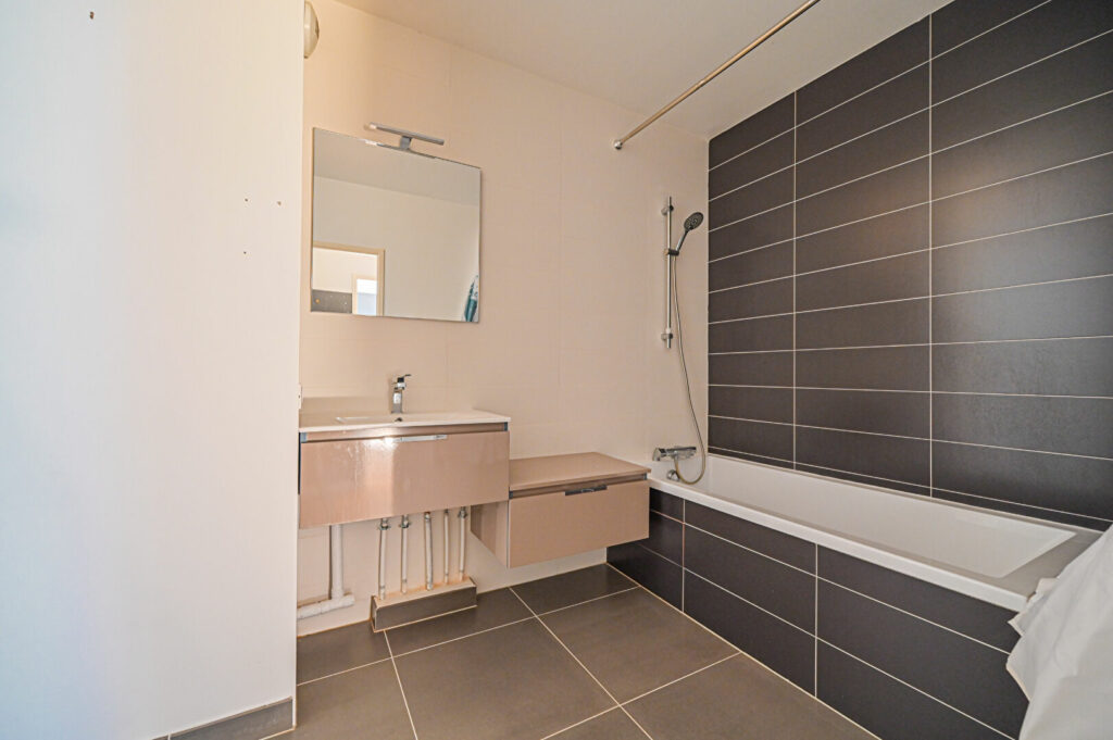 Appartement Chatillon 3 pièce(s) 87 m2 - photo 17