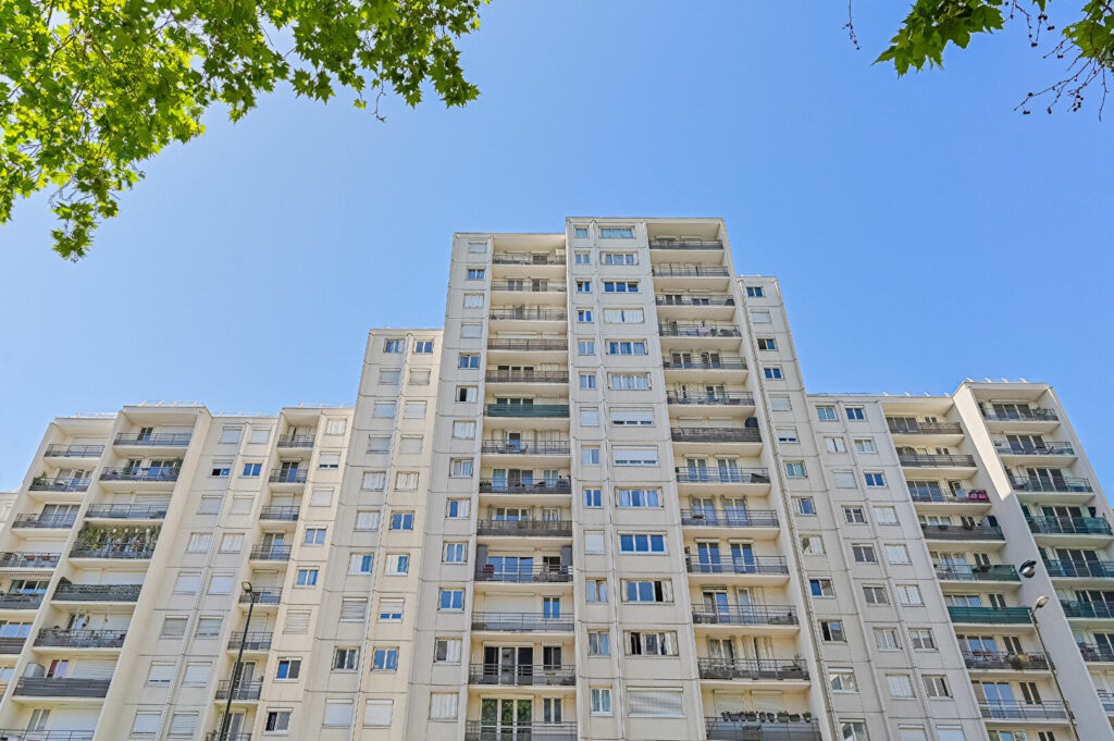 Appartement Levallois Perret 4 pièce(s) 106 m2 – BALCON OUEST - Léon Immobilier